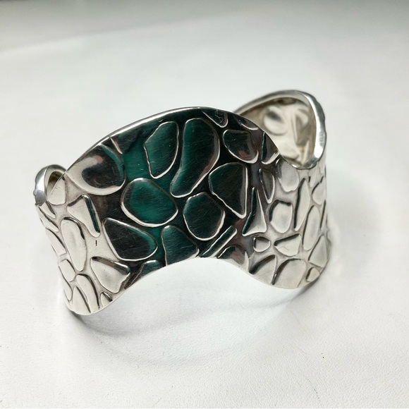 Sterling Silver Cuff Bangle Pebbled Wave Texture Mexican 925 - Picture 3 of 7